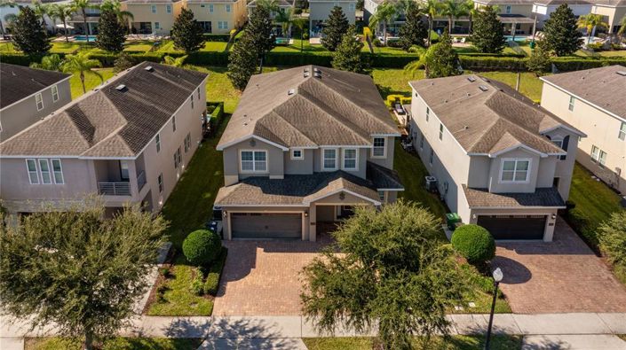 Image No.7-9 Bed Property for sale