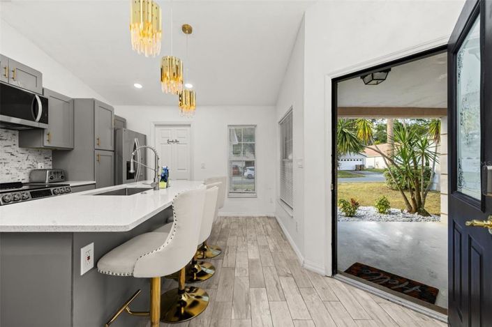 Image No.10-3 Bed Property for sale