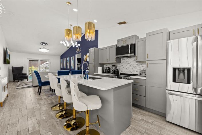 Image No.2-3 Bed Property for sale