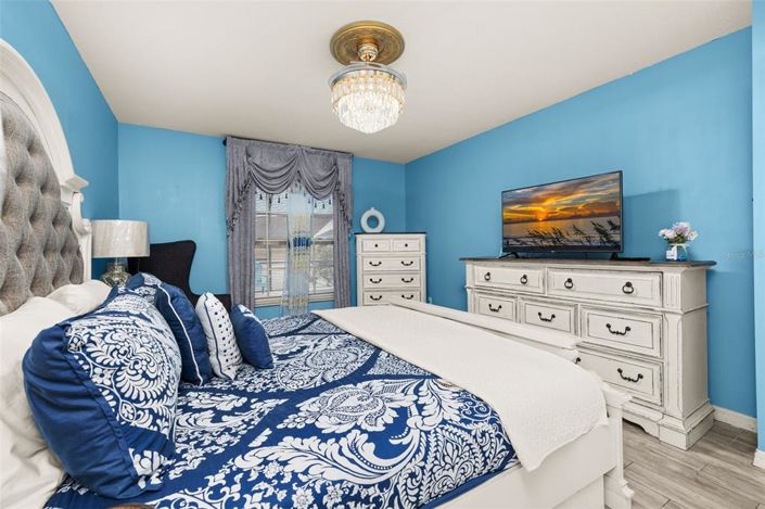 Image No.22-3 Bed Property for sale