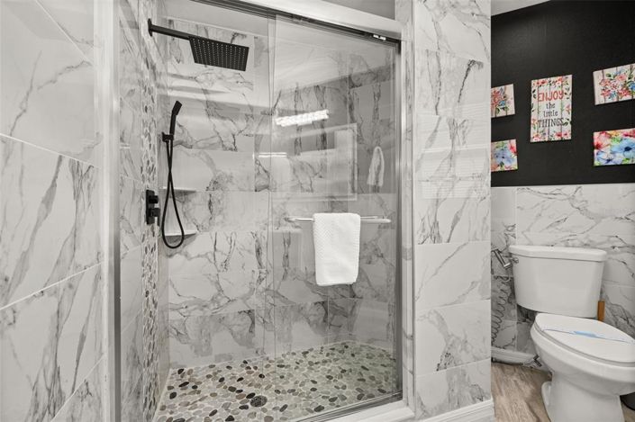 Image No.23-3 Bed Property for sale