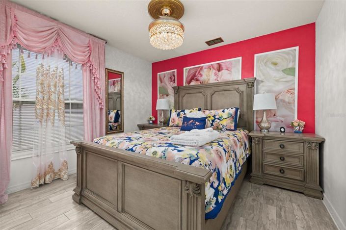 Image No.31-3 Bed Property for sale