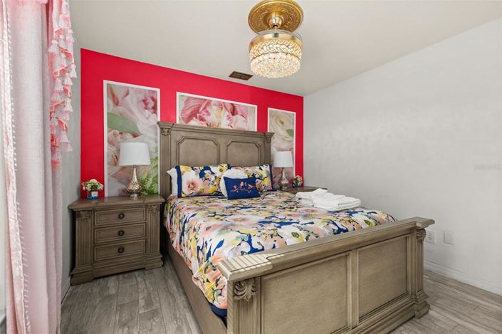 Image No.33-3 Bed Property for sale