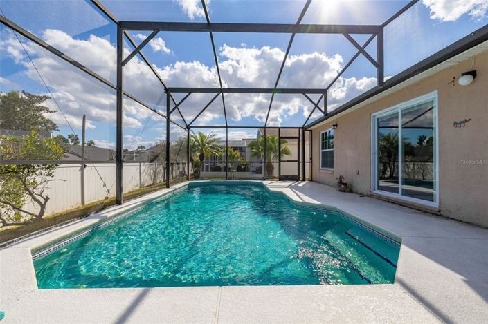 Image No.38-3 Bed Property for sale