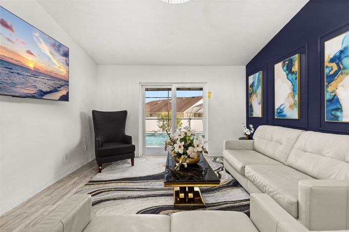 Image No.4-3 Bed Property for sale