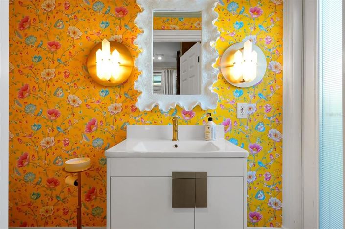 Image No.26-5 Bed Property for sale