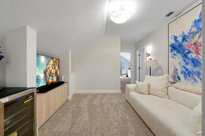 Image No.41-5 Bed Property for sale