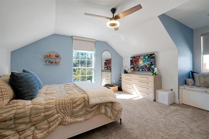 Image No.43-5 Bed Property for sale