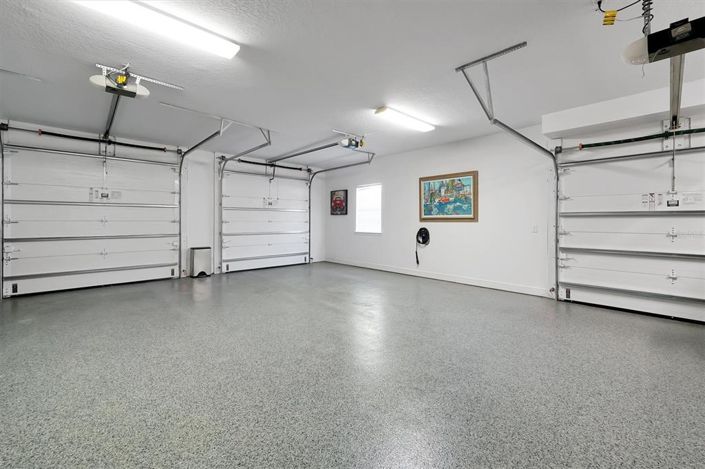 Image No.57-5 Bed Property for sale