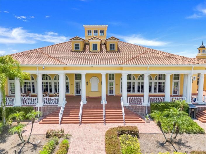 Image No.48-4 Bed Property for sale