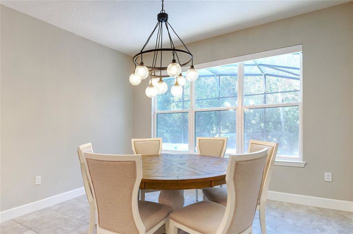 Image No.11-4 Bed Property for sale