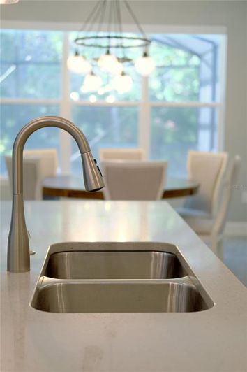 Image No.13-4 Bed Property for sale