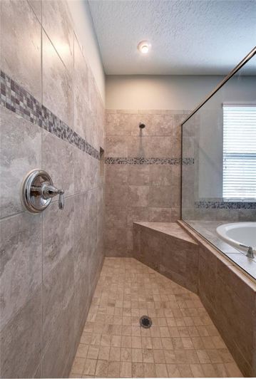 Image No.22-4 Bed Property for sale