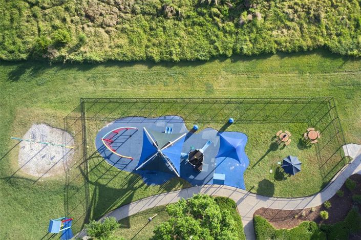 Image No.50-4 Bed Property for sale