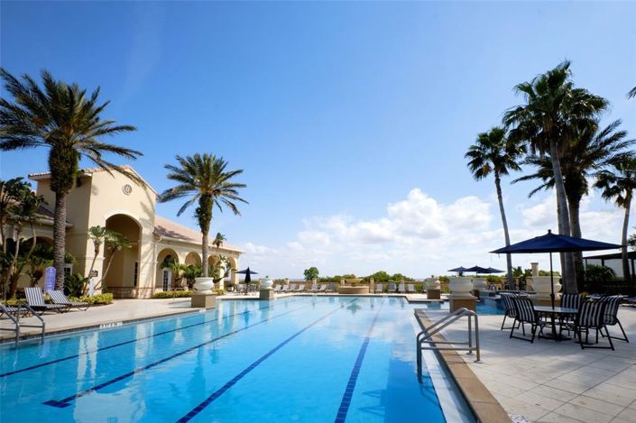 Image No.53-4 Bed Property for sale