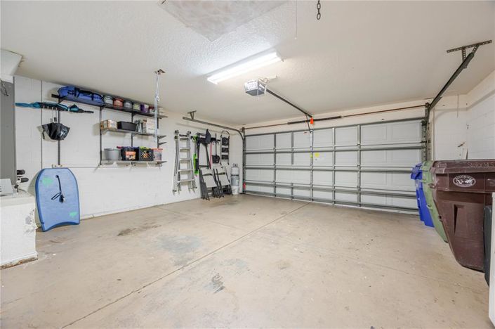 Image No.14-5 Bed Property for sale