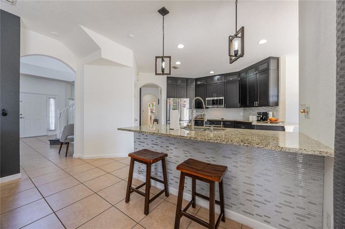 Image No.22-5 Bed Property for sale