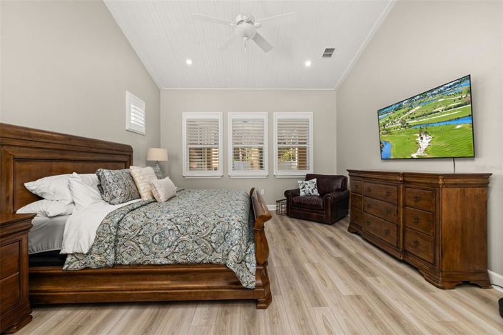 Image No.30-7 Bed Property for sale