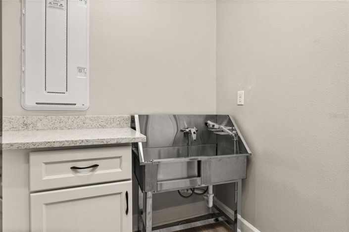 Image No.35-7 Bed Property for sale