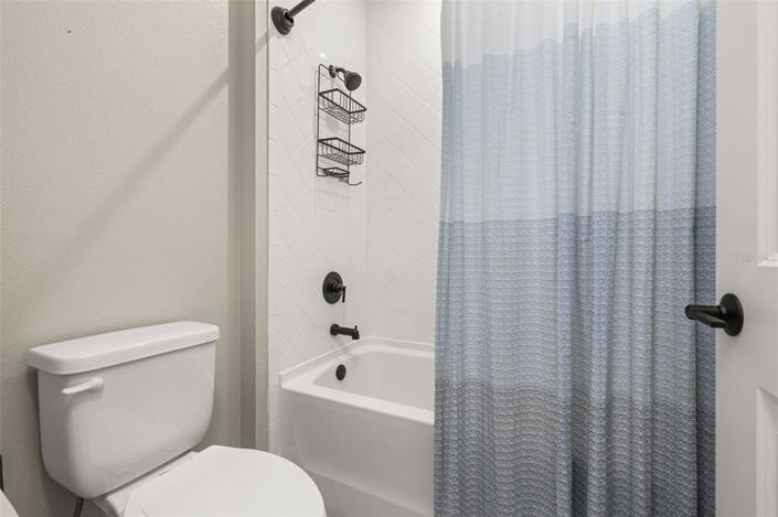 Image No.53-7 Bed Property for sale