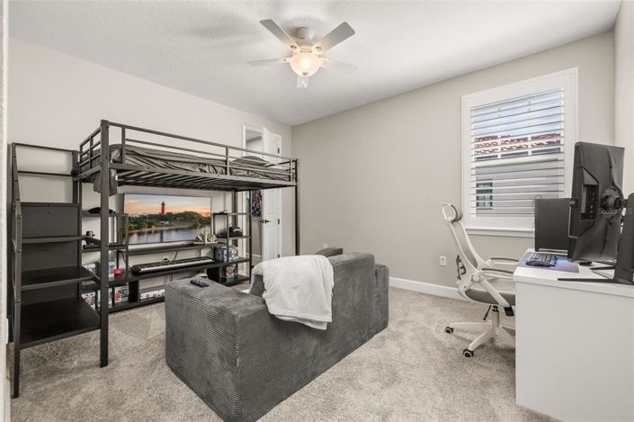 Image No.54-7 Bed Property for sale