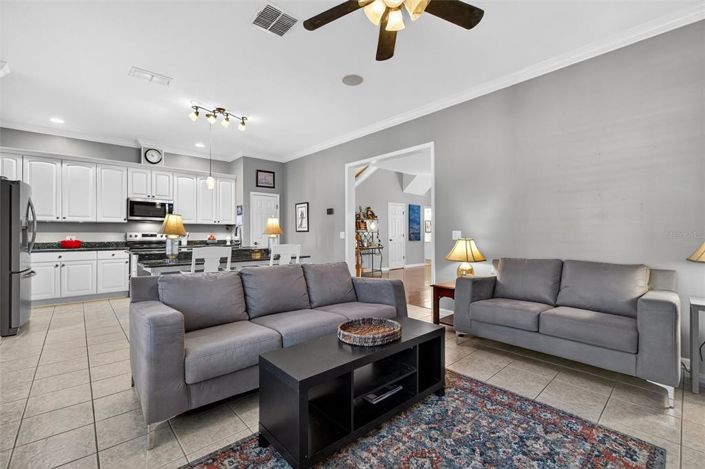 Image No.17-3 Bed Townhouse for sale