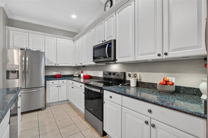 Image No.22-3 Bed Townhouse for sale