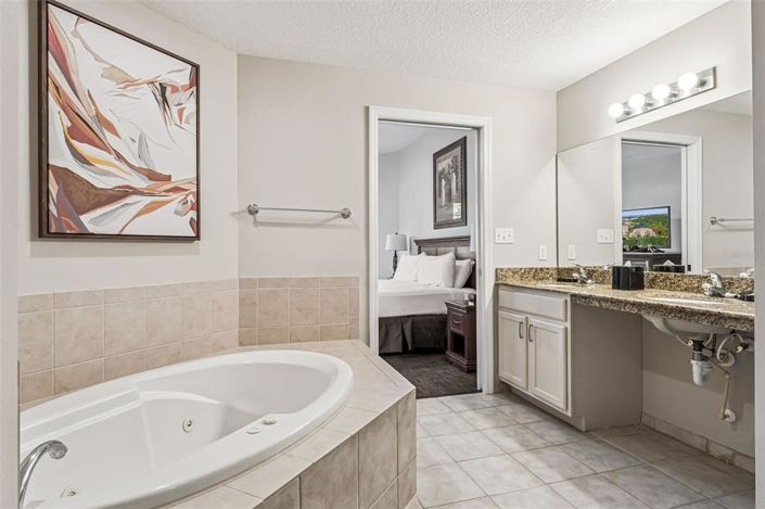 Image No.26-3 Bed Property for sale