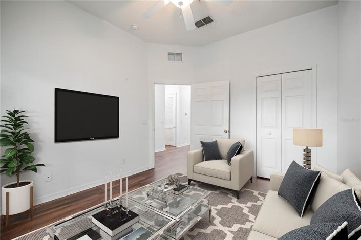 Image No.12-3 Bed Property for sale