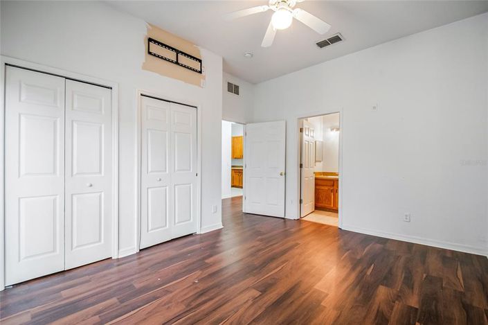 Image No.29-3 Bed Property for sale