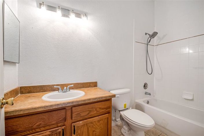 Image No.30-3 Bed Property for sale