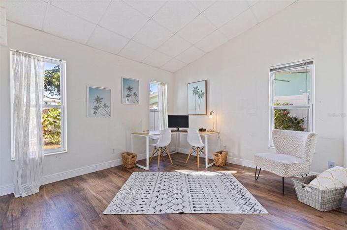 Image No.29-3 Bed Property for sale