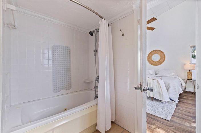 Image No.35-3 Bed Property for sale