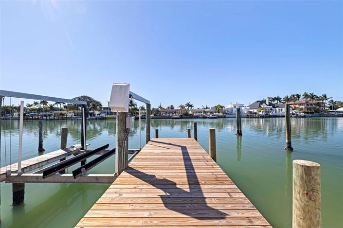 Image No.42-3 Bed Property for sale