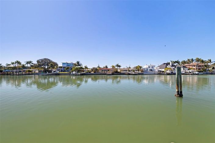 Image No.44-3 Bed Property for sale