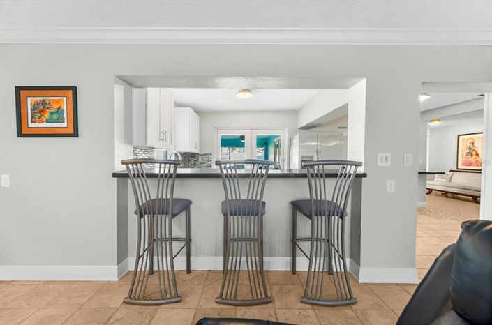 Image No.22-3 Bed Property for sale