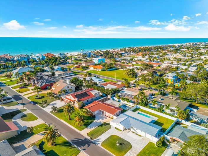 Image No.48-3 Bed Property for sale