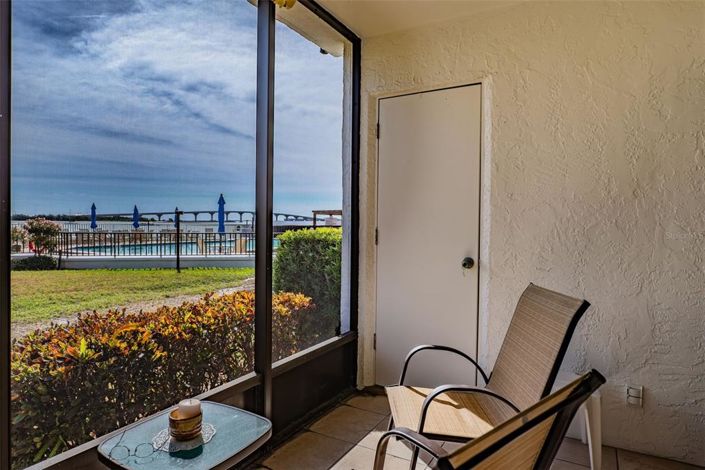 Image No.21-2 Bed Property for sale