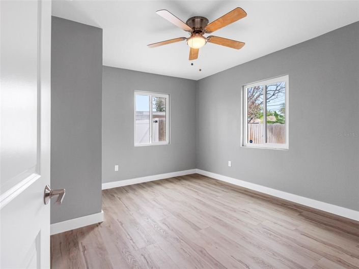 Image No.10-3 Bed Property for sale