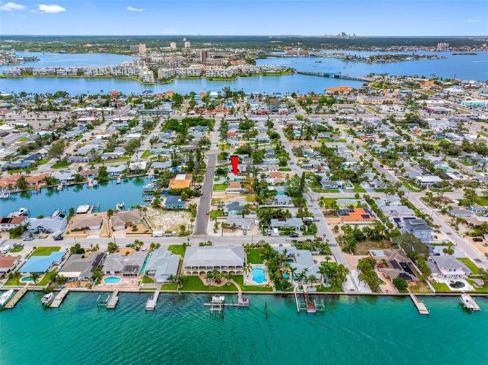 Image No.38-3 Bed Property for sale