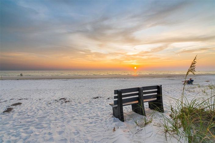 Image No.48-3 Bed Property for sale