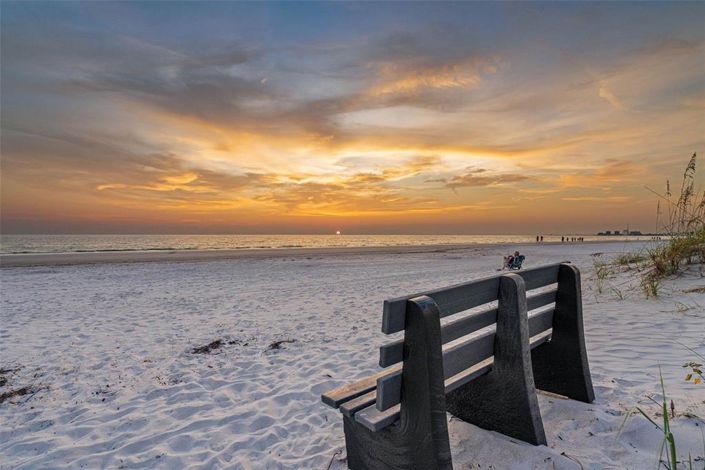 Image No.53-3 Bed Property for sale