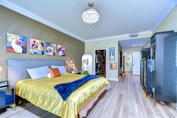 Image No.47-3 Bed Property for sale