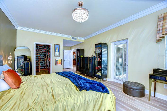 Image No.48-3 Bed Property for sale