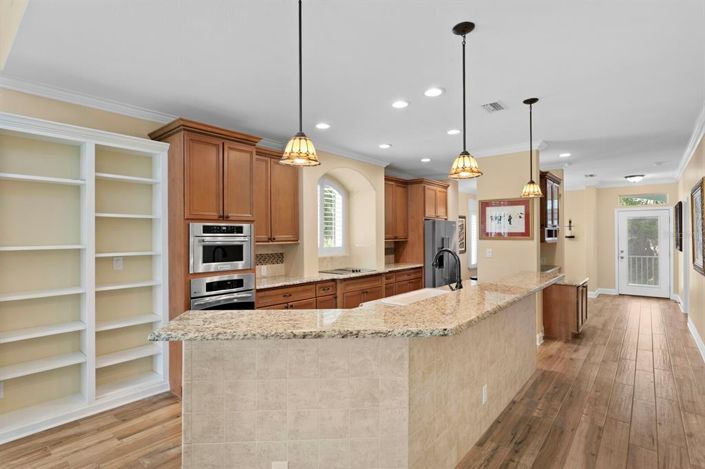 Image No.16-3 Bed Property for sale