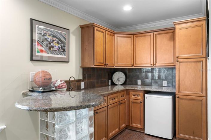 Image No.46-3 Bed Property for sale