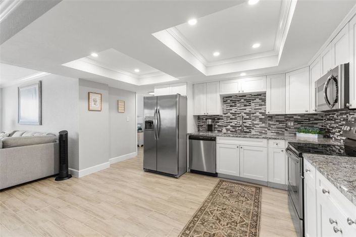 Image No.13-2 Bed Property for sale