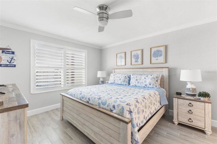 Image No.20-2 Bed Property for sale