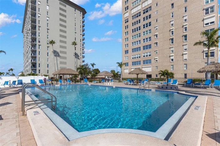 Image No.31-2 Bed Property for sale