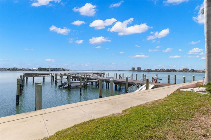 Image No.36-2 Bed Property for sale